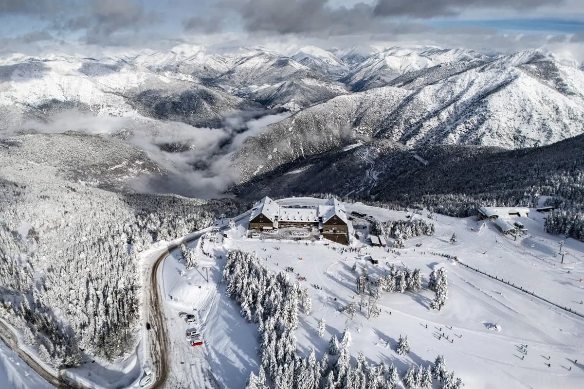 Port Ainé, a solo 30 cm de entrar en el podio de las tres estaciones de esquí con más nieve del mundo
